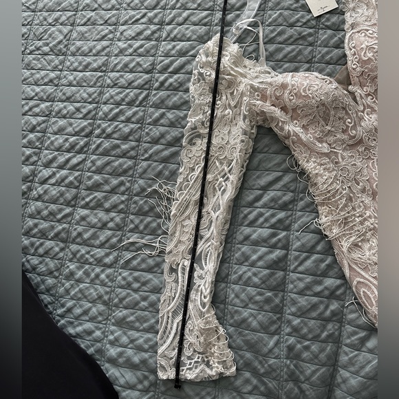 Tara Lauren Russo Gown - Picture 12 of 16